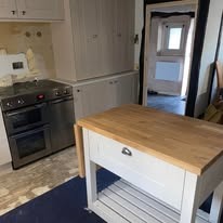 Bespoke kitchen units with quality finishes