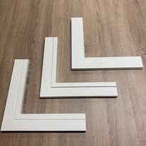 Bevelled skirting board profile